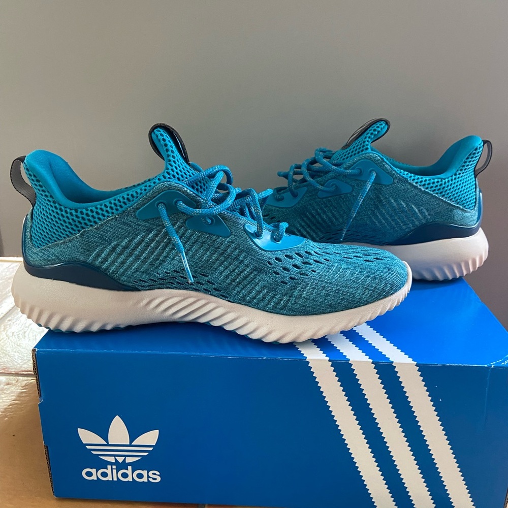 Men’s Size 8 - Adidas AlphaBounce Em Mystery Petrol